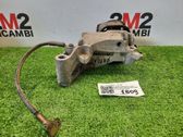Engine mounting bracket