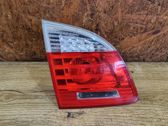 Tailgate rear/tail lights