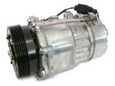 Ilmastointilaitteen kompressorin pumppu (A/C)