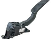 Accelerator throttle pedal