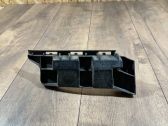 Rear bumper mounting bracket