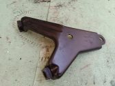 Engine mount bracket
