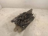 Engine bonnet/hood hinges