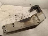 Gearbox mounting bracket