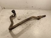 Tuyau de liquide de refroidissement moteur