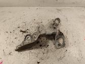 Engine mounting bracket