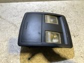 Éclairage lumière plafonnier avant