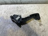Accelerator throttle pedal