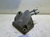 Engine mounting bracket
