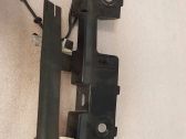 Engine bonnet/hood hinges