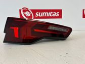 Tailgate rear/tail lights