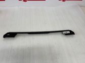 Radiator mount bracket