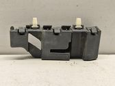 Front bumper mounting bracket
