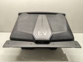 Front trunk storage compartment