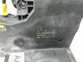 Cerradura de puerta delantera