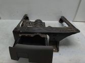 Base de la consola del asiento del conductor