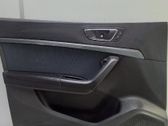Revestimiento de puerta delantera