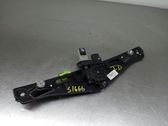 Rear window lifting mechanism without motor