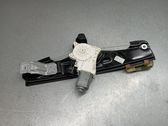 Rear window lifting mechanism without motor
