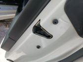 Cerradura de puerta delantera