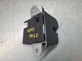 Tailgate exterior lock