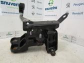 Engine mount bracket