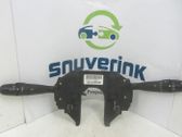 Pyyhkimen/suuntavilkun vipukytkin
