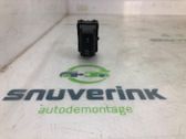 Vakionopeussäätimen ohjauskytkin