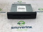 Radio/CD/DVD/GPS head unit
