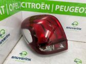 Feux arrière / postérieurs
