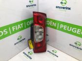 Feux arrière / postérieurs