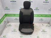 Etumatkustajan istuin