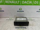Radio / CD-Player / DVD-Player / Navigation
