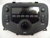 Radio / CD-Player / DVD-Player / Navigation