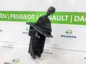 Vaihteenvalitsimen verhoilu