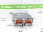 Voltage converter inverter