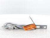 Engine bonnet/hood hinges