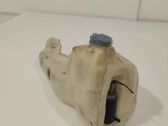 Windshield washer fluid reservoir/tank