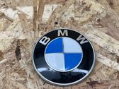 Manufacturer badge logo/emblem