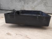 Battery bracket