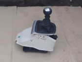 Gear selector/shifter in gearbox