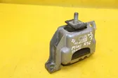 Engine mount vacuum valve