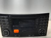 Radio / CD-Player / DVD-Player / Navigation