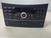 Radio / CD-Player / DVD-Player / Navigation