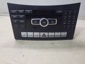Radio / CD-Player / DVD-Player / Navigation