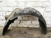 Rear arch fender liner splash guards