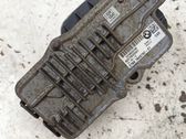 Pavarų dėžės reduktoriaus (razdatkės) varikliukas
