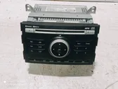 Radio/CD/DVD/GPS-pääyksikkö