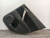 Moldura del tarjetero de la puerta trasera