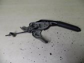 Handbrake/parking brake lever assembly